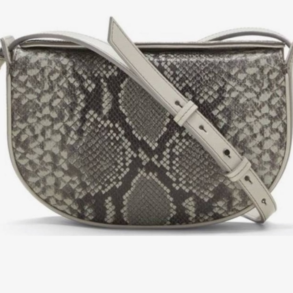 Banana republic leather bag